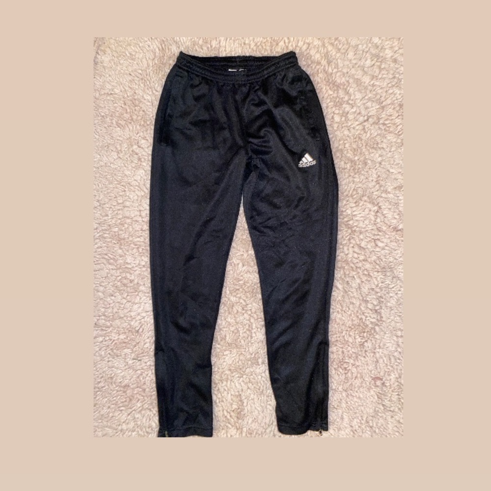 Adidas Ankle Zip Sweatpants✨